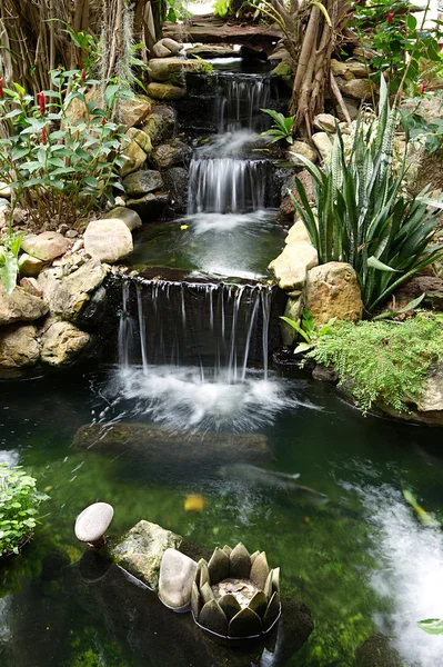 Waterfall with pond — Stock Photo, Image