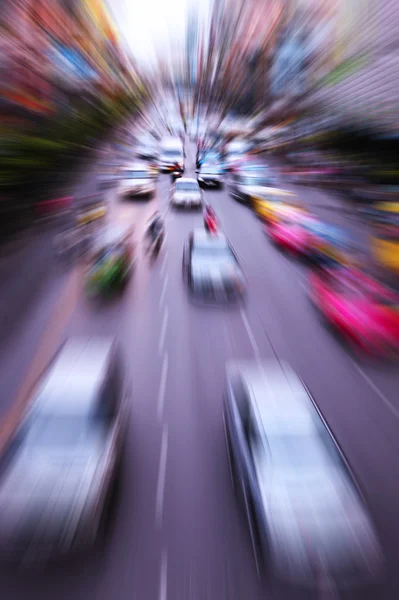 Schnelle Autos in Bewegung — Stockfoto