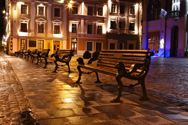 Vista nocturna de la vieja ciudad europea —  Fotos de Stock