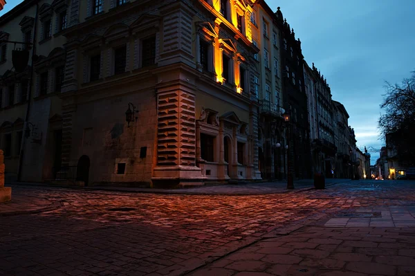 Régi európai város éjszaka — Stock Fotó