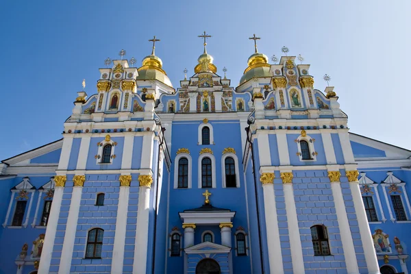 Fasad av saint mikhail kloster — Stockfoto