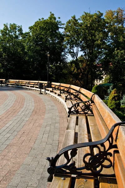 Row of benches — Stock Photo, Image