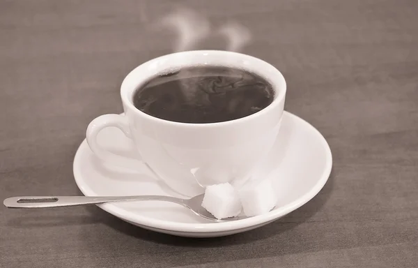Primer plano de la taza blanca de café — Foto de Stock