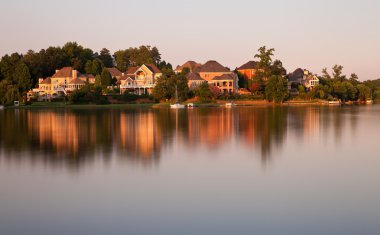 Houses by the lake clipart