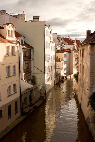 Canal de agua en Praga — Foto de Stock