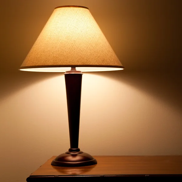 Régi divat asztali lámpa — Stock Fotó