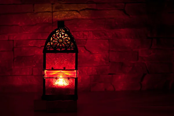 Linterna roja ardiente — Foto de Stock