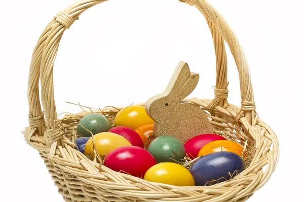 Ovos de Páscoa pintados à mão com coelho — Fotografia de Stock