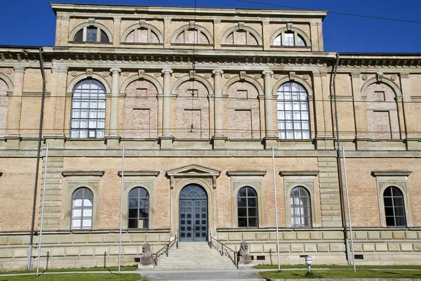 "Альте Pinakothek "музей в Мюнхені, Баварія, Німеччина — стокове фото