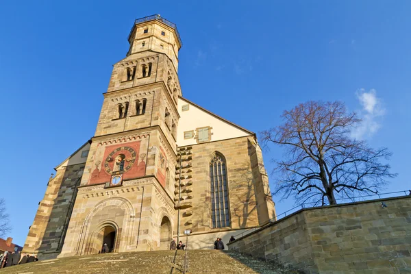 „Michaelskirche“ church in the town of Schwaebisch Hall — Stock Photo, Image