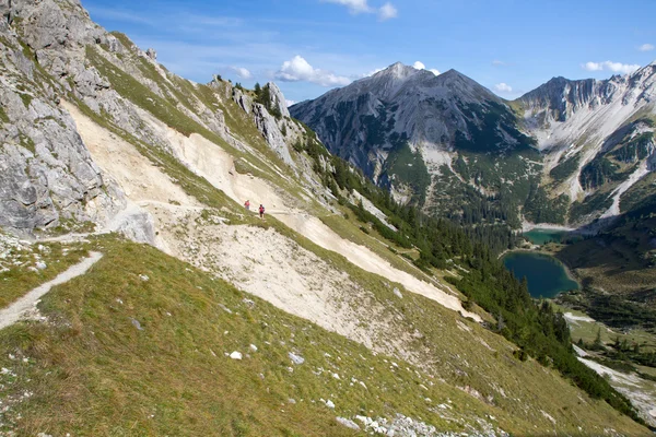 在德国巴伐利亚阿尔卑斯山徒步旅行 — 图库照片