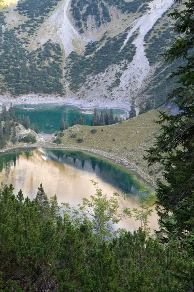 Vue sur les lacs "Soiern" dans les Alpes bavaroises, Allemagne — Photo