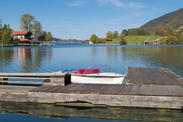 Été indien sur le lac "Tegernsee" en Bavière, Allemagne — Photo
