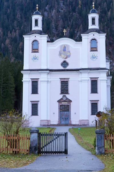 ? Maria Kirchental? Kościół pielgrzymkowy w Austrii — Zdjęcie stockowe