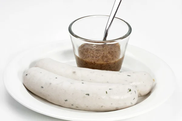 신선한 바바리아 백색 소시지와 겨자 — 스톡 사진