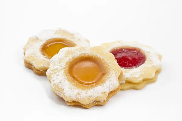 Ahududu reçeli ile lezzetli yılbaşı kurabiyeleri — Stok fotoğraf