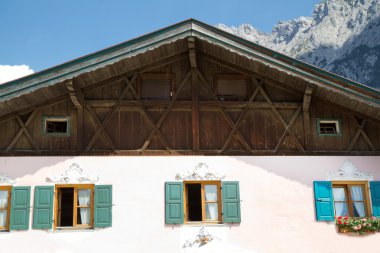 mittenwald, Bavyera kasabada tipik çiftlik evi