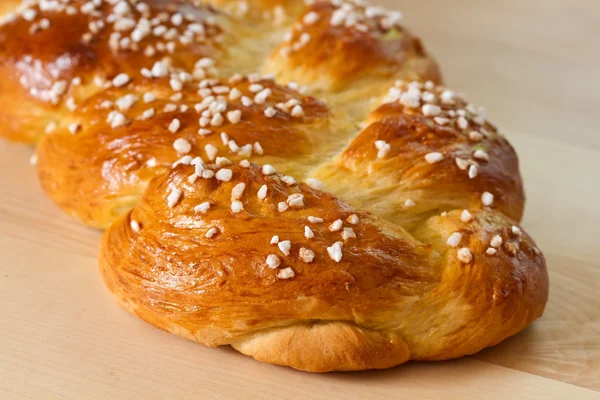 Tatlı örülmüş ekmek — Stok fotoğraf