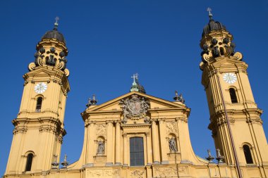 Ünlü? Theatinerkirche? Kilise Münih, Almanya