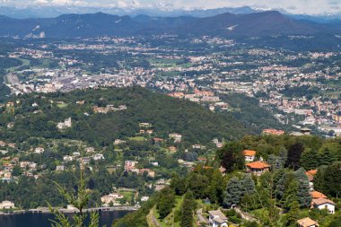 lake como, İtalya, adlı küçük bir kasabada cernobbio gelen yukarıdaki