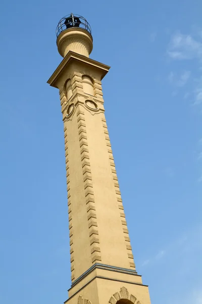Turm des denkmalgeschützten Heizwerks "muffatwerk" in München — Stockfoto