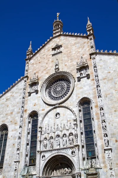 Middeleeuwse como kathedraal aan het Comomeer in Italië, Lombardije — Stockfoto