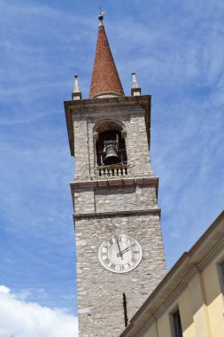 varenna, İtalya'da Como Gölü'nün üzerinde Köyü tarihi Kilisesi