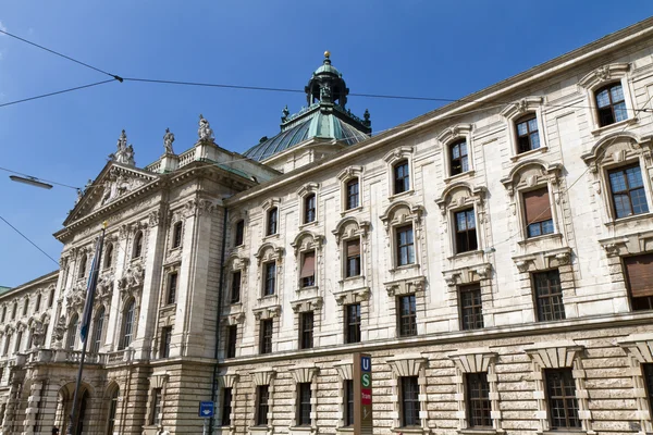 Palác spravedlnosti v Mnichově, Německo — Stock fotografie