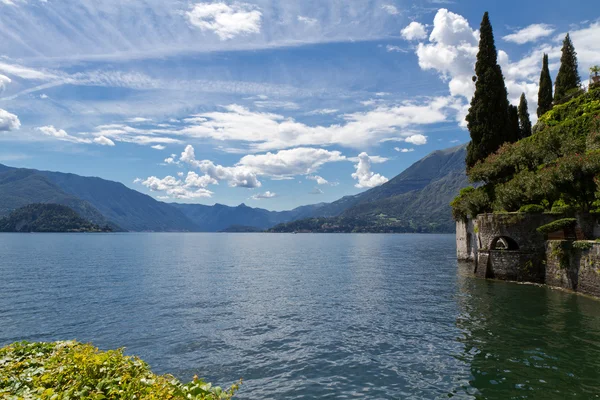 俯瞰意大利科莫湖 — 图库照片