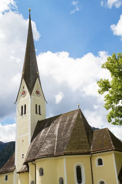 Историческая баварская церковь — стоковое фото