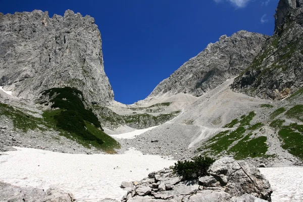 Vista para "Ellmauer Tor", Tirol, Áustria — Fotografia de Stock