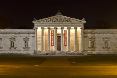 Münih, Almanya, tarihi glyptothek müzede geceleri