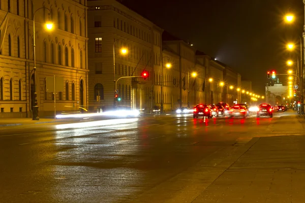 Ludwigstraße in München bei Nacht — Stockfoto