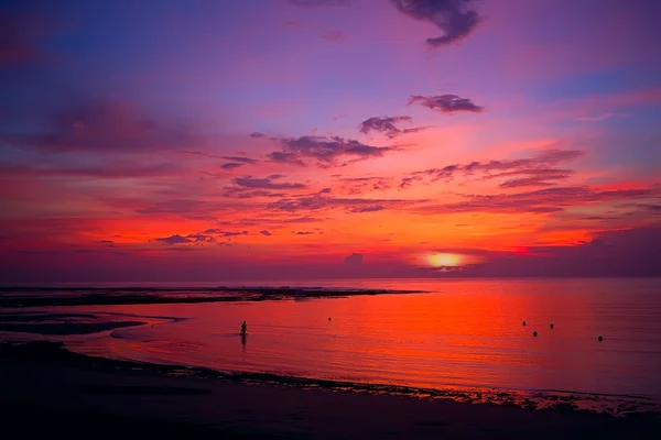 Ранний рассвет на острове Бали — стоковое фото