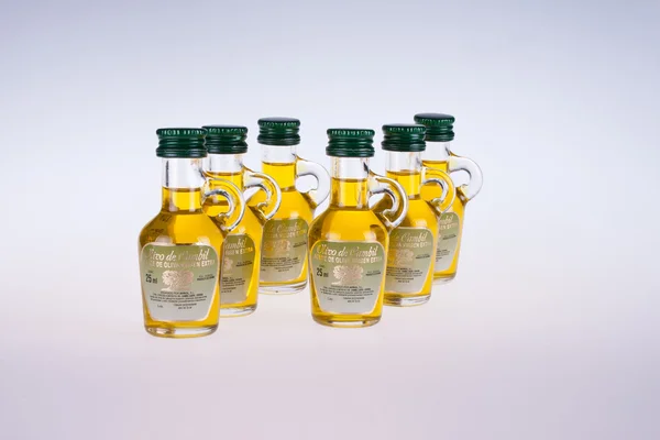 Olej z pierwszego tłoczenia ekstra olve — Zdjęcie stockowe