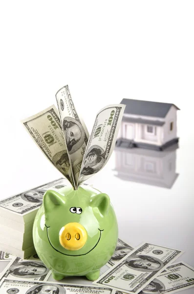 Guarde seu dinheiro para uma casa sonhada — Fotografia de Stock