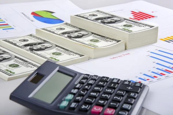 Money on business chart and calculator — Stock Photo, Image