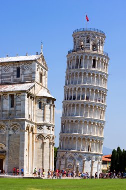 Leaning tower of Pisa clipart