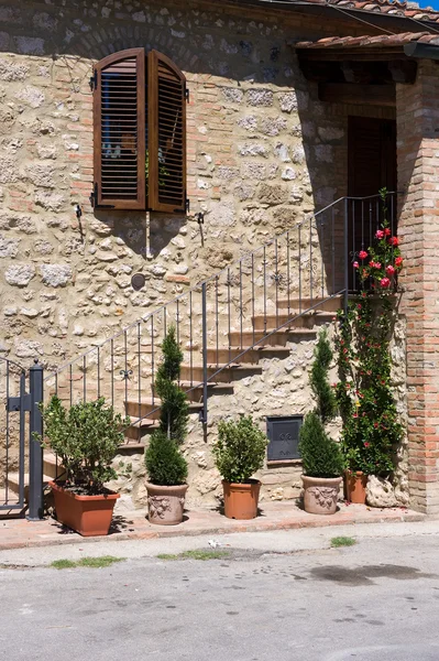 典型的意大利式住宅 — 图库照片