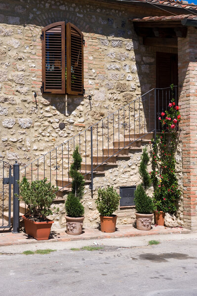 A typical Italian house in Tuscany.
