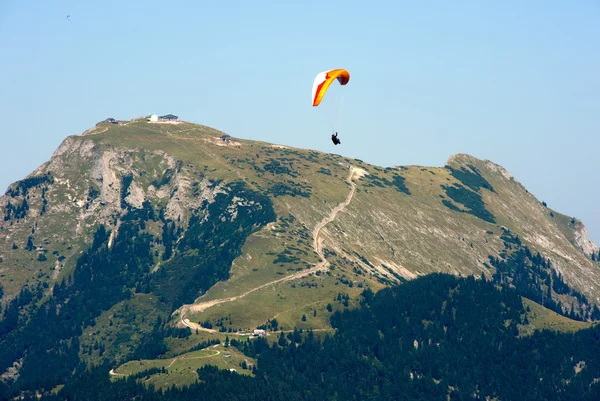 Paragider above the Alps — Stock Photo, Image