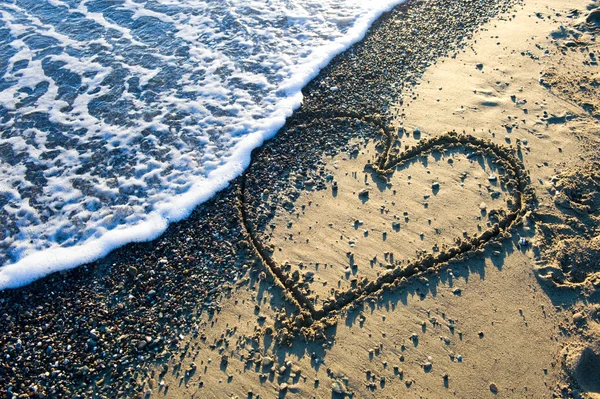 Hjärtat på stranden — Stockfoto