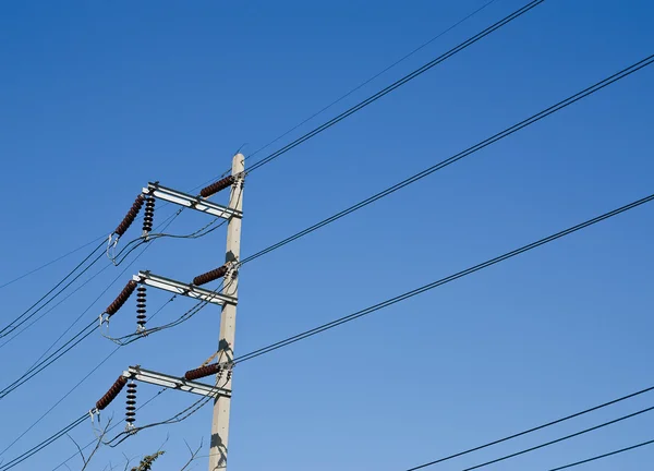Electricity post with blue sky — Stock Photo, Image