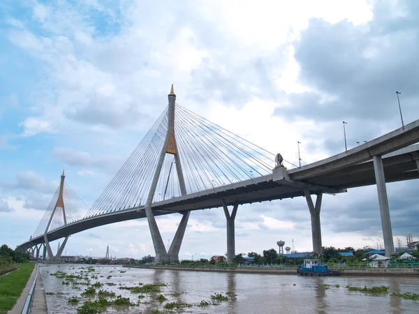 Μέρος της γέφυρας bhumibol — Φωτογραφία Αρχείου