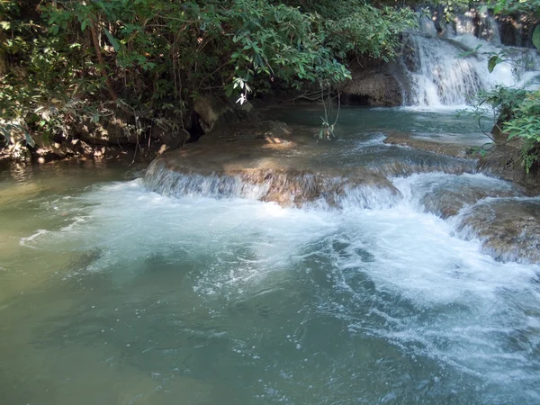 Huay mae kamin vodopád — Stock fotografie
