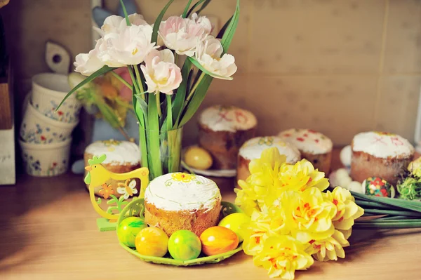 Easter and flowers — Stock Photo, Image