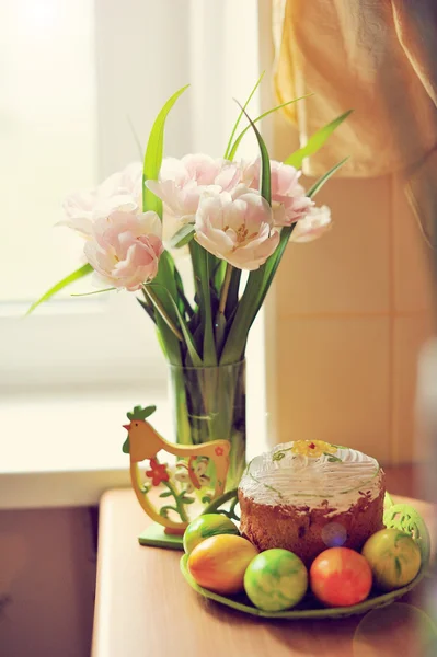 Easter and flowers — Stock Photo, Image