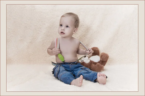 Dítě a hračky — Stock fotografie