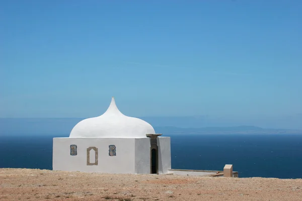 White house face to sea — Stock Photo, Image