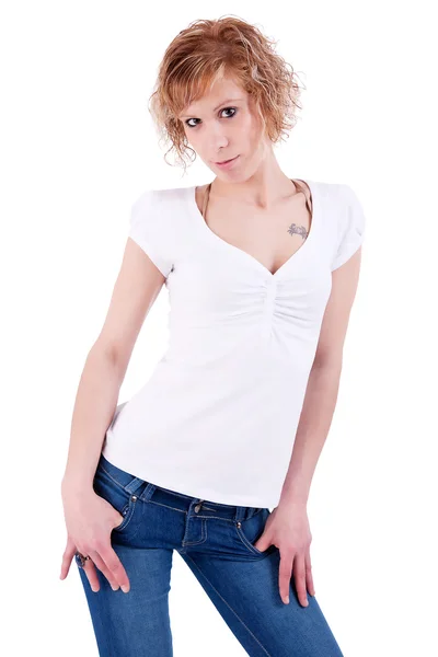Mooie blonde jonge vrouw, geïsoleerd op wit, studio opname — Stockfoto
